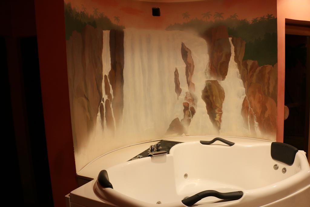 Motel Acapulco 예레반 외부 사진