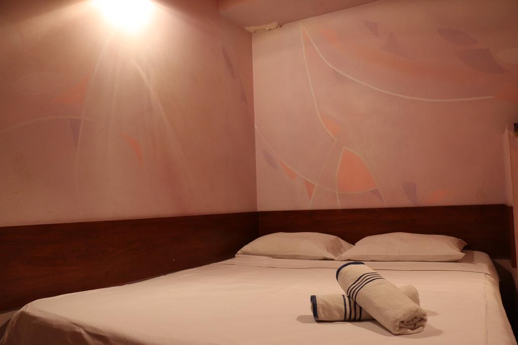 Motel Acapulco 예레반 외부 사진