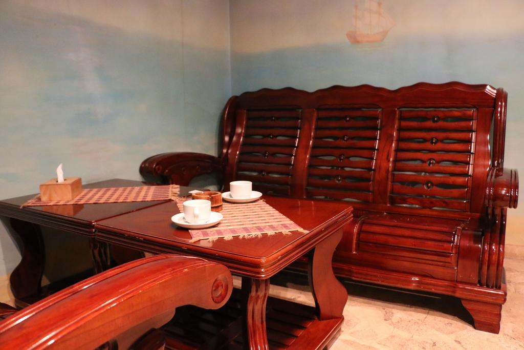 Motel Acapulco 예레반 외부 사진