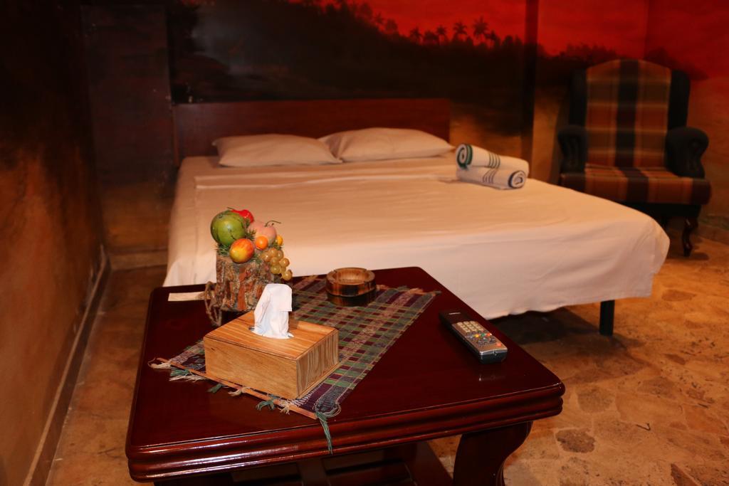 Motel Acapulco 예레반 외부 사진